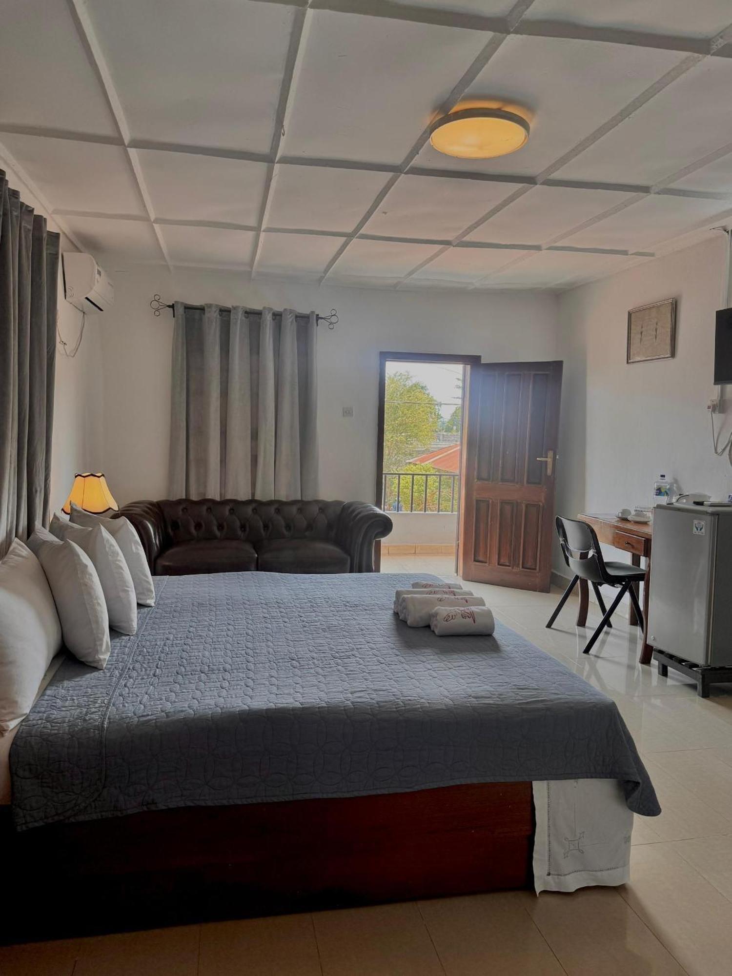 Paloma Guest House Kenema Екстериор снимка