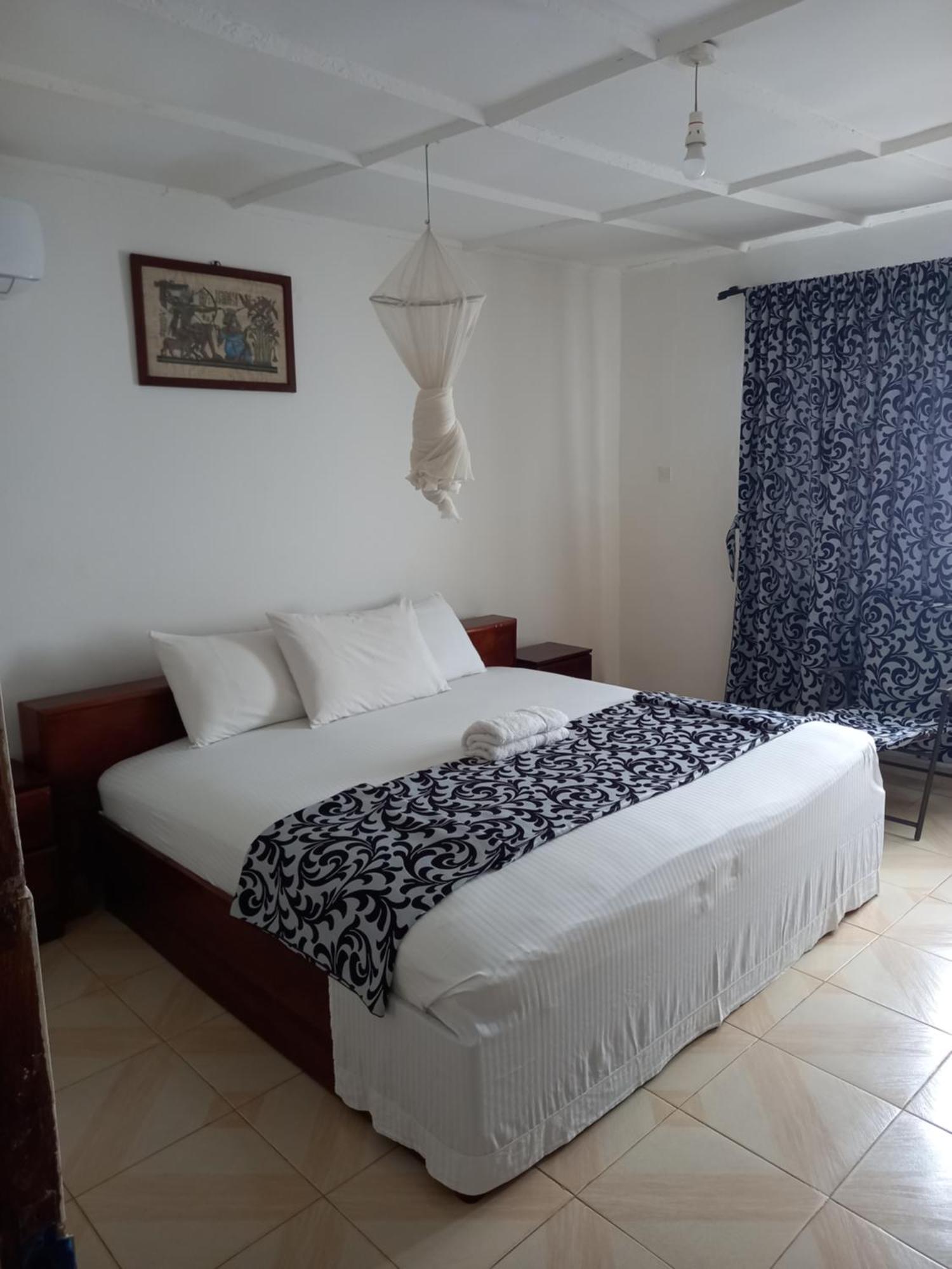 Paloma Guest House Kenema Екстериор снимка